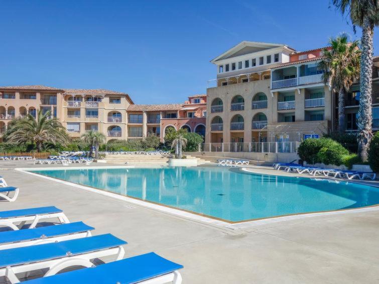 Appartement T2 Avec Piscine A 100 M De La Plage Сис-Фур-Ле-Пляж Экстерьер фото