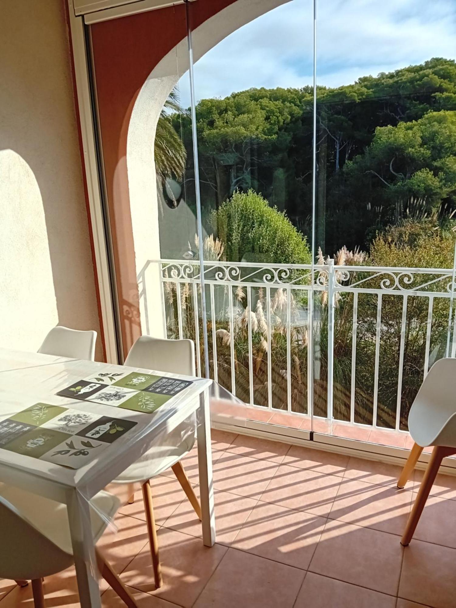 Appartement T2 Avec Piscine A 100 M De La Plage Сис-Фур-Ле-Пляж Экстерьер фото
