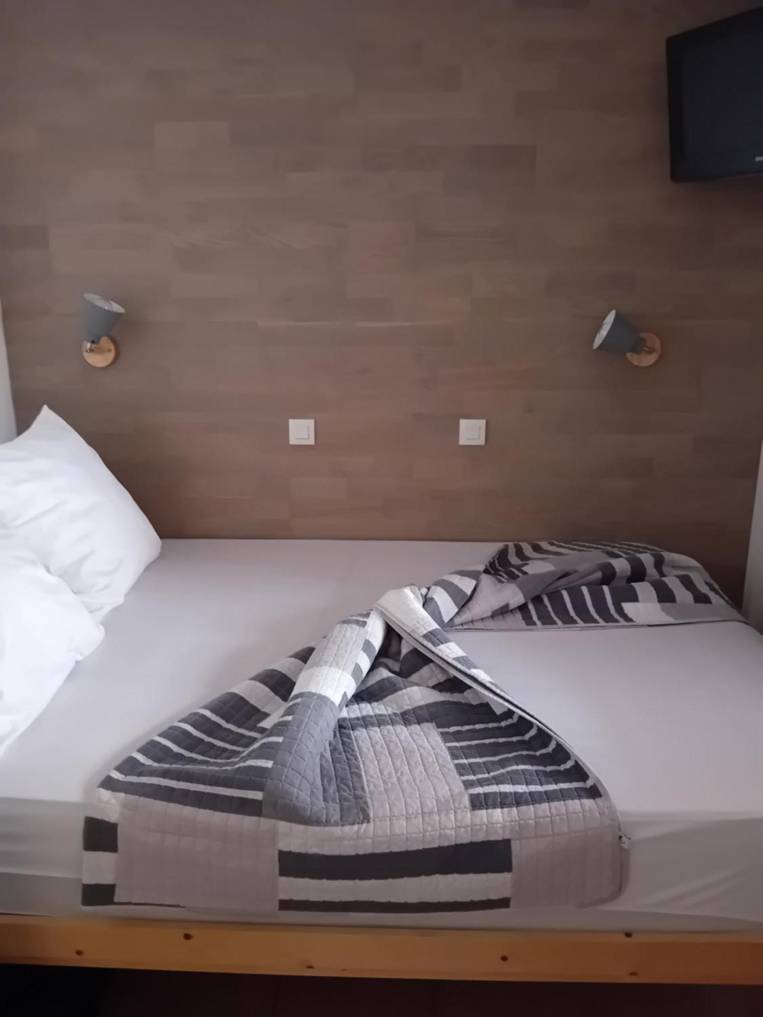 Appartement T2 Avec Piscine A 100 M De La Plage Сис-Фур-Ле-Пляж Экстерьер фото